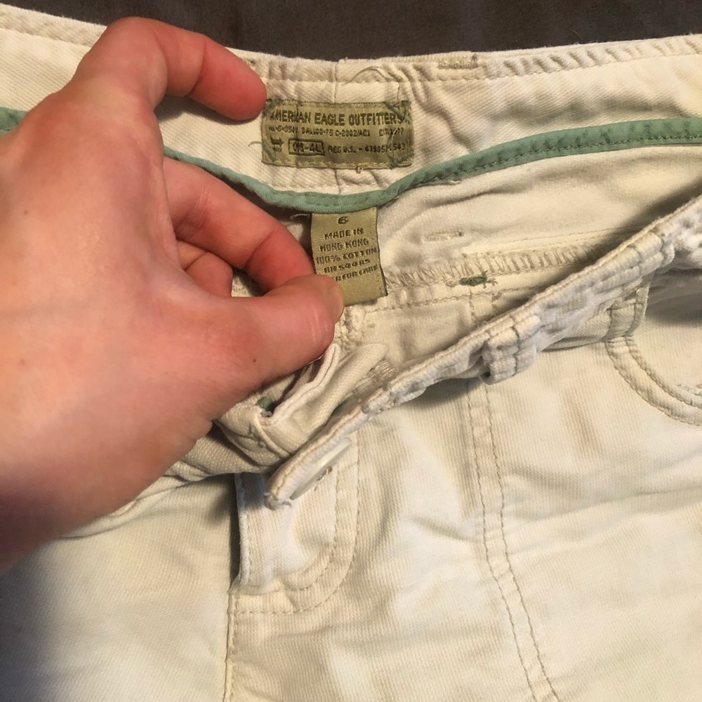 Shorts - Picture 2 of 3